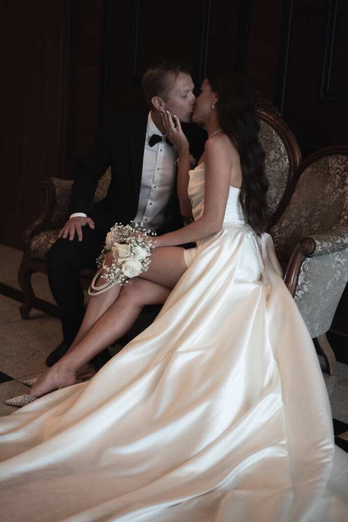 Adorea Weddings - Fotografia i film ślubny Kielce